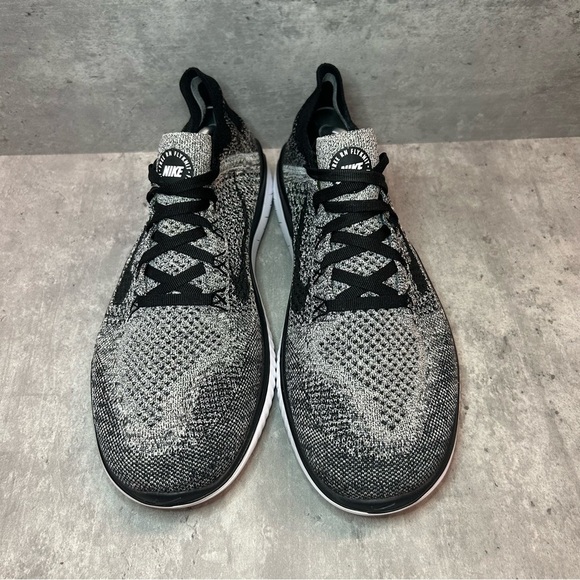 Nike Free Run Flyknit Running Shoes Womens sz 8 - black/grey - Picture 2 of 6